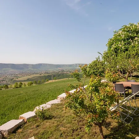 Hébergement de vacances Soleil Levant 4 A 5 Personnes *