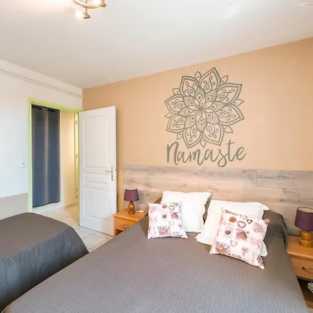 Soleil Levant 4 A 5 Personnes Dom wakacyjny