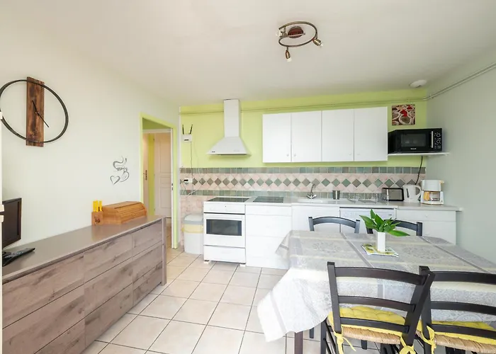 Soleil Levant 4 A 5 Personnes *